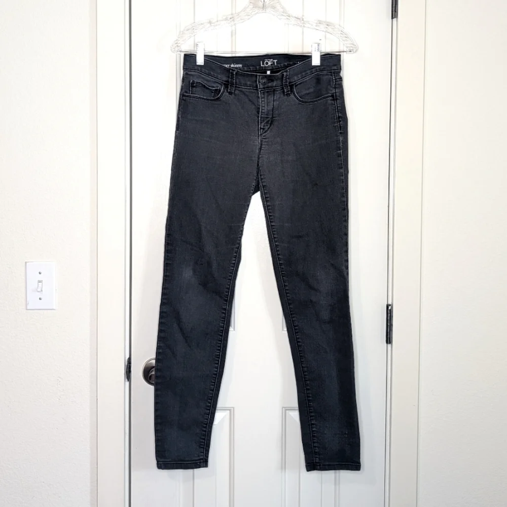 Ann Taylor LOFT Skinny Jeans (27/4) - Picture 1 of 1
